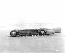 GOLDEN ARROW 1929 Henry Segrave at Daytona - side view