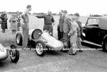 JBS 500cc F3. Curly Dryden , Winfield  paddock 1951