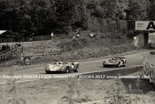 Lola T70 John Surtees, McLaren M1 Chris Amon. Brands Hatch August Bank Holiday 1966. Photo.