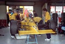 Lotus 102 Donnelly pit garage British GP 1990