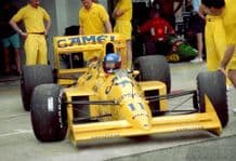 Lotus 102 Lamborghini Donnelly Silverstone pits 1990 (f)