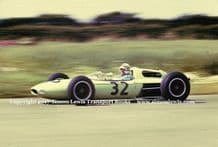 Lotus 24 BRP Innes Ireland British GP 1962 Aintree