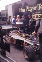 Lotus 72 JPS Fittipaldi's car Brands Hatch paddock 1973