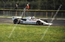 Lotus 78 Londono Bridge at speed Silverstone Aurora British F1 finale 1980 (b)