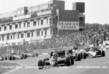 LOTUS 94T Renault Turbo . DeAngelis leads 1983 Euro GP start