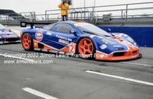 McLaren F1 GTR .GULF. Bellm/Weaver. photo. Silverstone BPR GT pit lane 1995