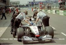 McLaren MP4/16 Mercedes. Mikka Hakkinen . Silvertone pit lane. Testing 2001 (a)