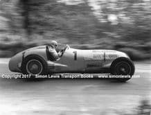 Mercedes W125 Rudi Carracciola at speed 1937 Donington GP