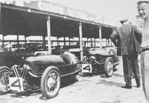Morgan 3 wheelers Rhodes & Laird in Brooklands pits 1934 Relay Race