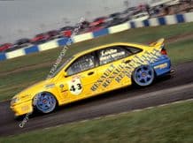 RENAULT LAGUNA David Leslie WTCC Donington 1994.photo