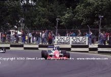 Reynard 90D Paul Warwick photo 1991 British F3000 Brands Hatch June 30 (B)