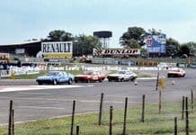 ROVER SD1 JEFF ALLAM leads CAPRIs (Spice, Woodman Craft) Silverstone BTCC 1982