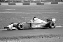 Sauber 2001 Raikkonen at speed Silverstone test