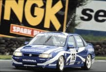 Vauxhall Cavalier. Ecurie Ecosse. Harry Nuttall BTCC Brands 1993 photo (a)