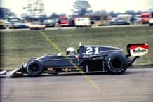 WOLF WILLIAMS FW05/Hesketh 308C. Mario Andretti. Silverstone F1 1976 10x7" photo