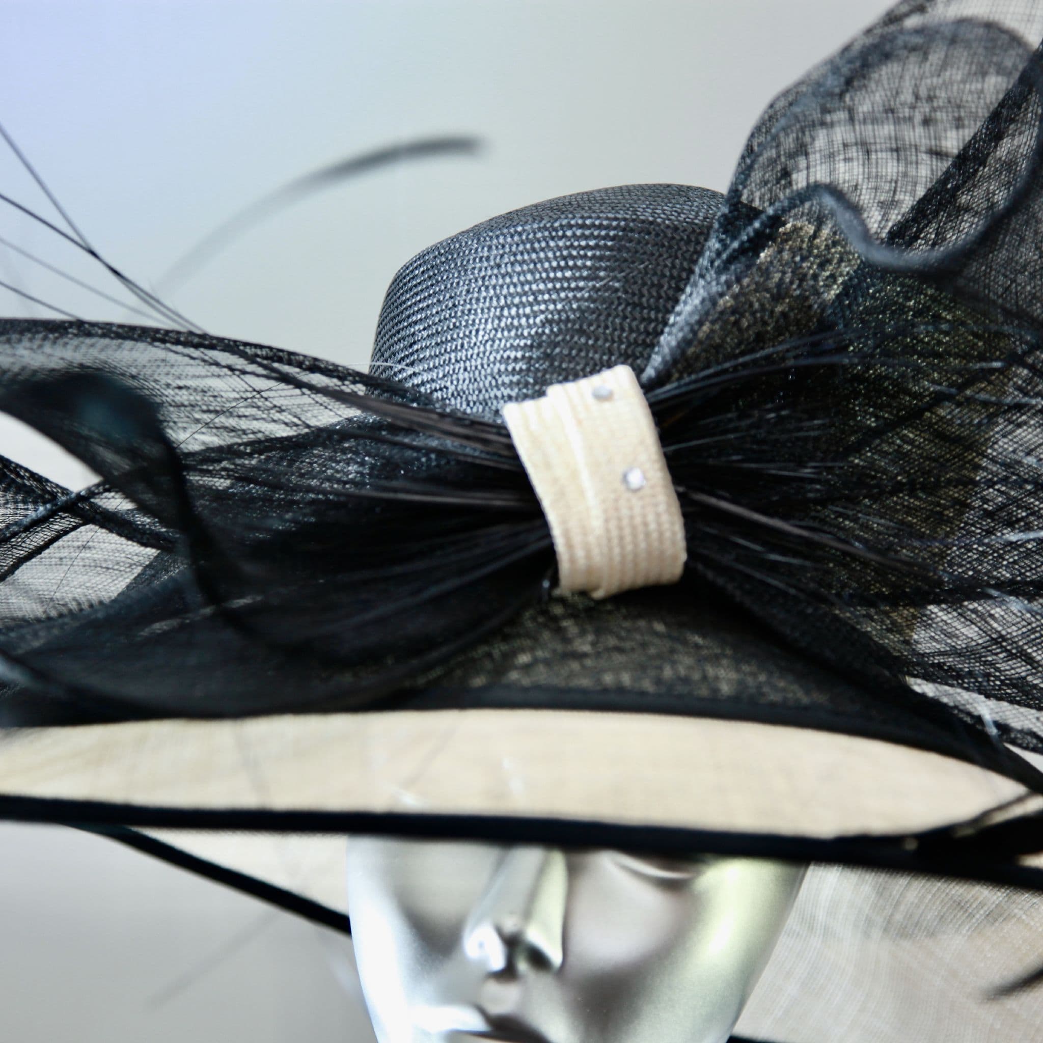 Black and Cream Ascot Hat SN234