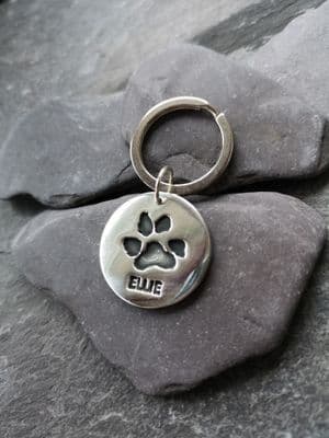 Large charm keyring with Stainless steel split ring (Paw)