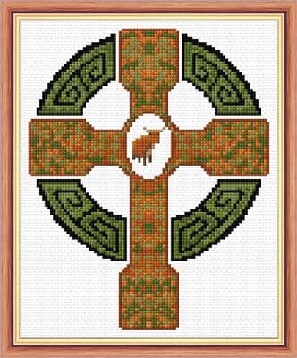 Celtic Cross & Highland Cow: Counted Cross Stitch Mini Kit | 14ct 6.5