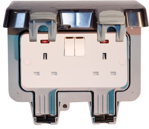 BG 2 Gang 13 Amp Switched Outdoor Socket IP66 DP