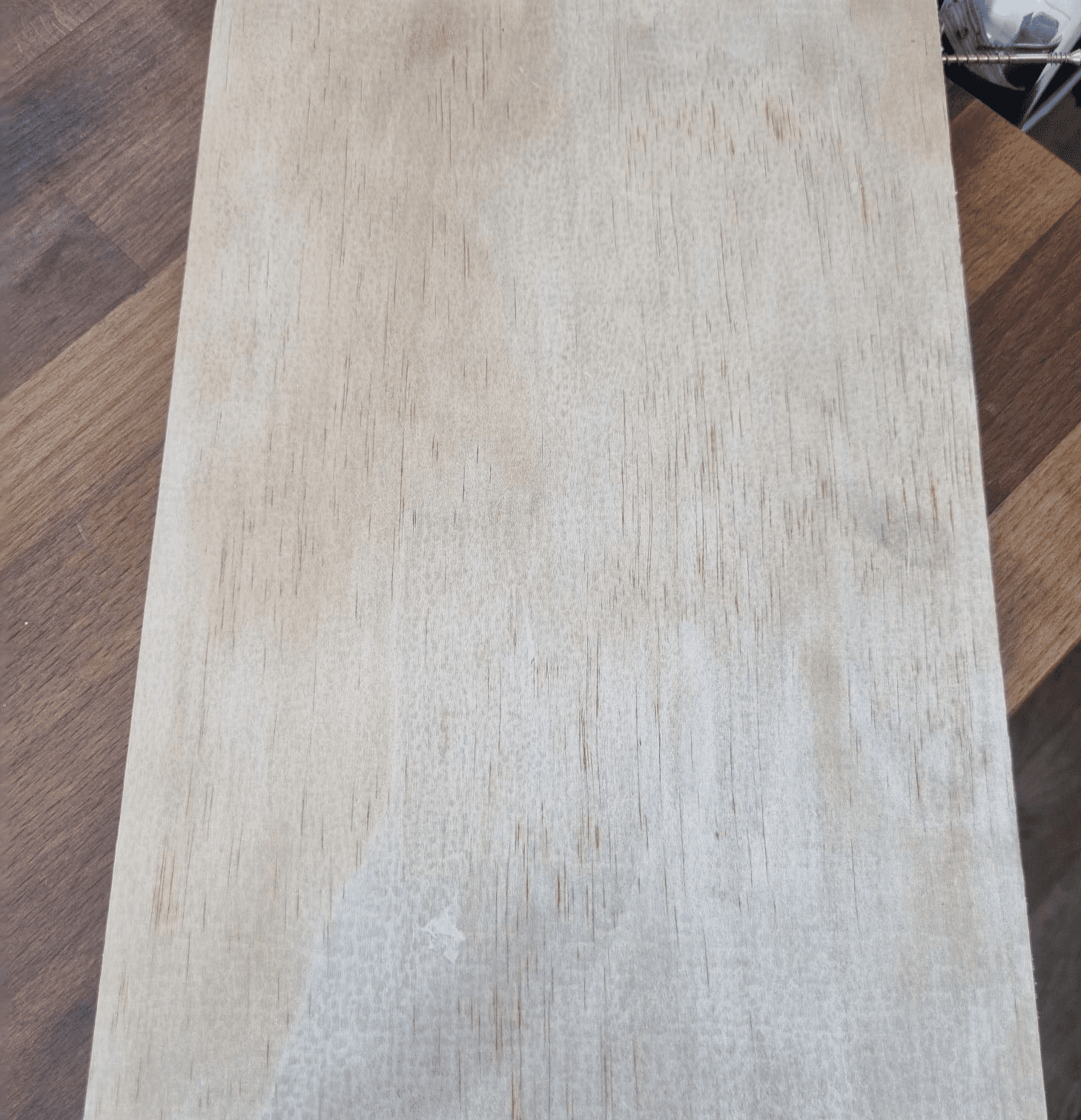Pinus Radiata Table Radiata Pine Ply 2440x608x12mm