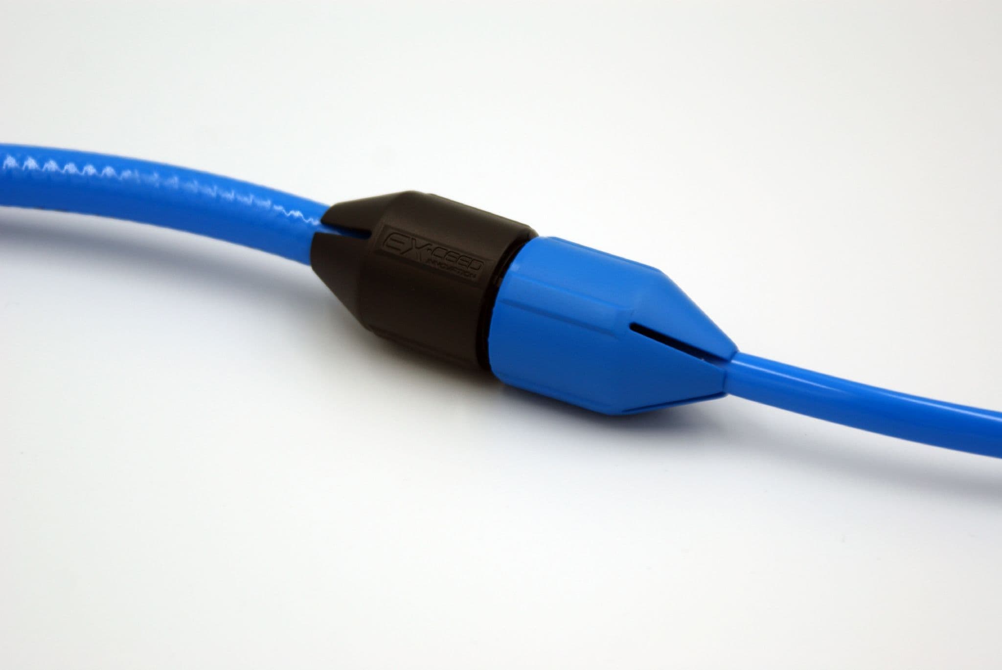 New SLICK 2-CONNECT Female Exceed Innovations