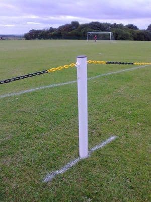 SINGLE uPVC POST 1M  & METAL GROUND SPIKE