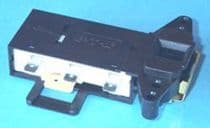 68AE002 Cierre retardado blocapuerta para lavadora AEG 645430570