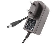 ALM-076 Alimentador electrónico 9Vcc/1A Jack hueco 5,5x2,1/2,5mm