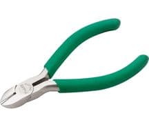 HRV-037 Alicate de corte con mango aislado