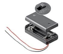 POR-018 Portapilas con interruptor para 2 pilas de 1,5V R-6/AA
