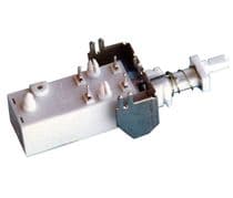 YZ-200 Interruptor de Tv. Philips,.. bipolar, terminales para c. impreso.