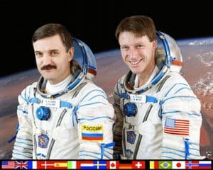 International Space Station Expedition 8 Official Crew Photograph