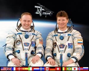 International Space Station Expedition 9 Official Crew Photograph