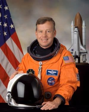 NASA Astronaut Steven Lindsey 8
