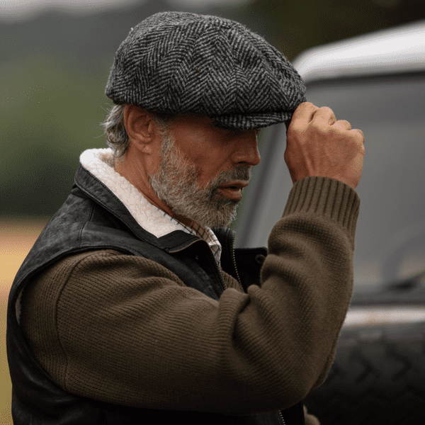 Chunky Tweed Herringbone Newsboy Bakerboy Cap (Navy or Grey)