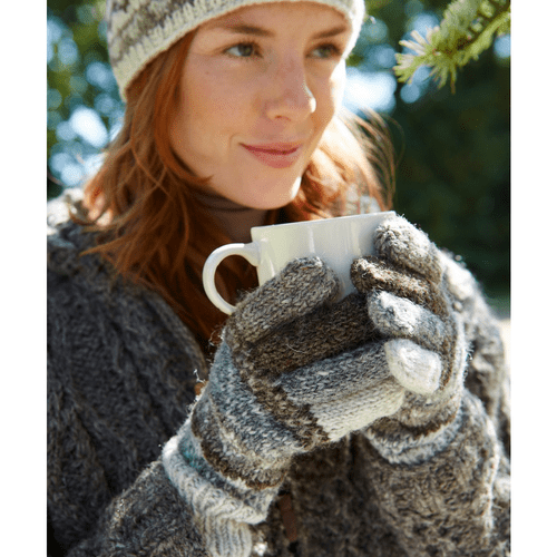 Classic Fairisle Gloves Natural