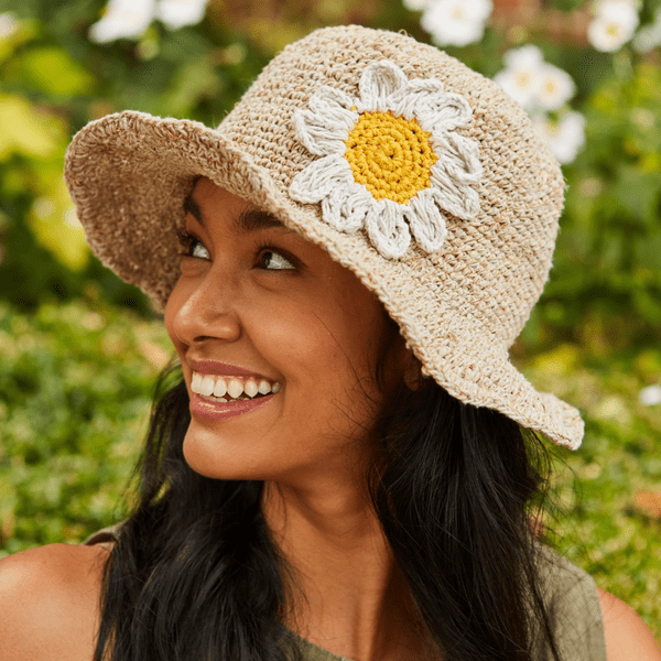Hemp and Cotton Summer Bucket Hat - Natural Single Daisy