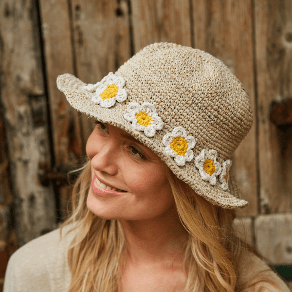 Hemp and Cotton Sun Bucket Hat - Daisy Chain Natural