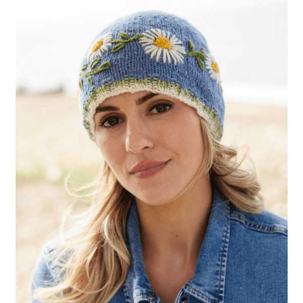 Pachamama Daisy Chain Beanie - Blue