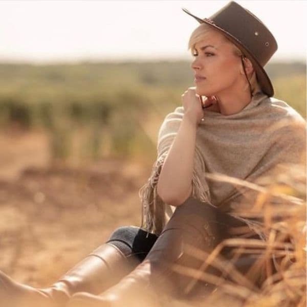 Packable Leather Bush Hat with Chin Strap - Adventurer