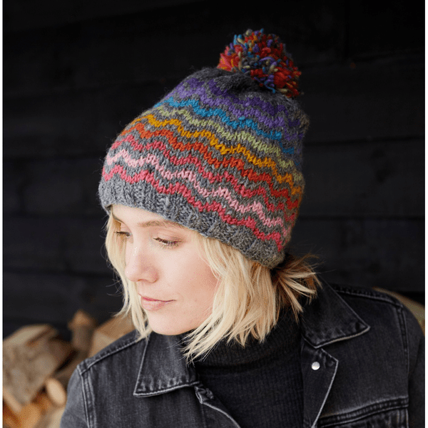 San Clemente bobble beanie