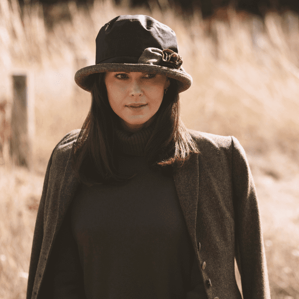 Short Brim Showerproof Bucket Hat - Navy, Black, Green  - Ginette