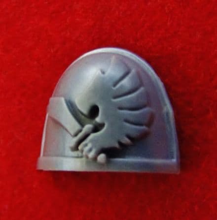 Dark Angel Ravenwing Shoulder Pad