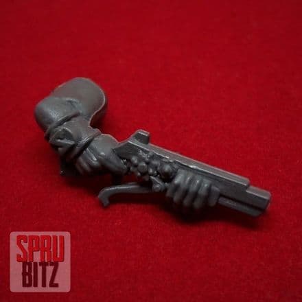 Dwarf Thunderers Crossbow arms (B)