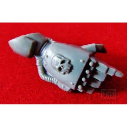 Space Marine Assault Squad Pointing Power Fist Right Arm