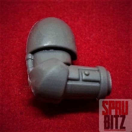 Space Marine Tactical Squad Right Arm No Hand (B)