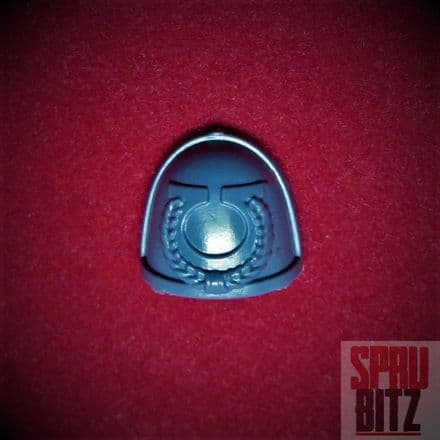 Ultramarine Shoulder Pad (C)