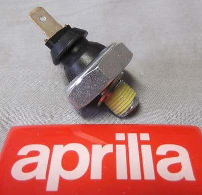 Aprilia  650 / 1000 Oil Pressure Sensor AP0956169