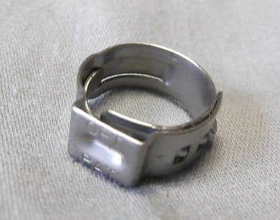 Aprilia Hose Clamp - 13.8mm CM001913