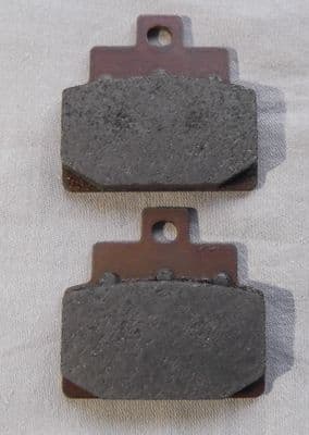 Aprilia Leonardo / SR125 Brake Pads by Ferodo AP8213460